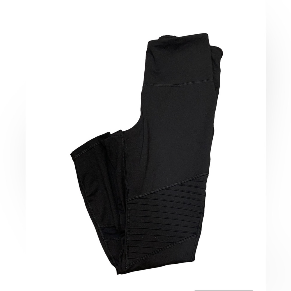 Old Navy Activewear Yoga pants size medium